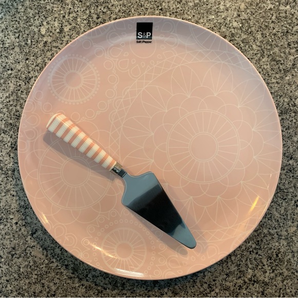 Salt and Pepper Serving Plate and Server - Picture 1 of 3